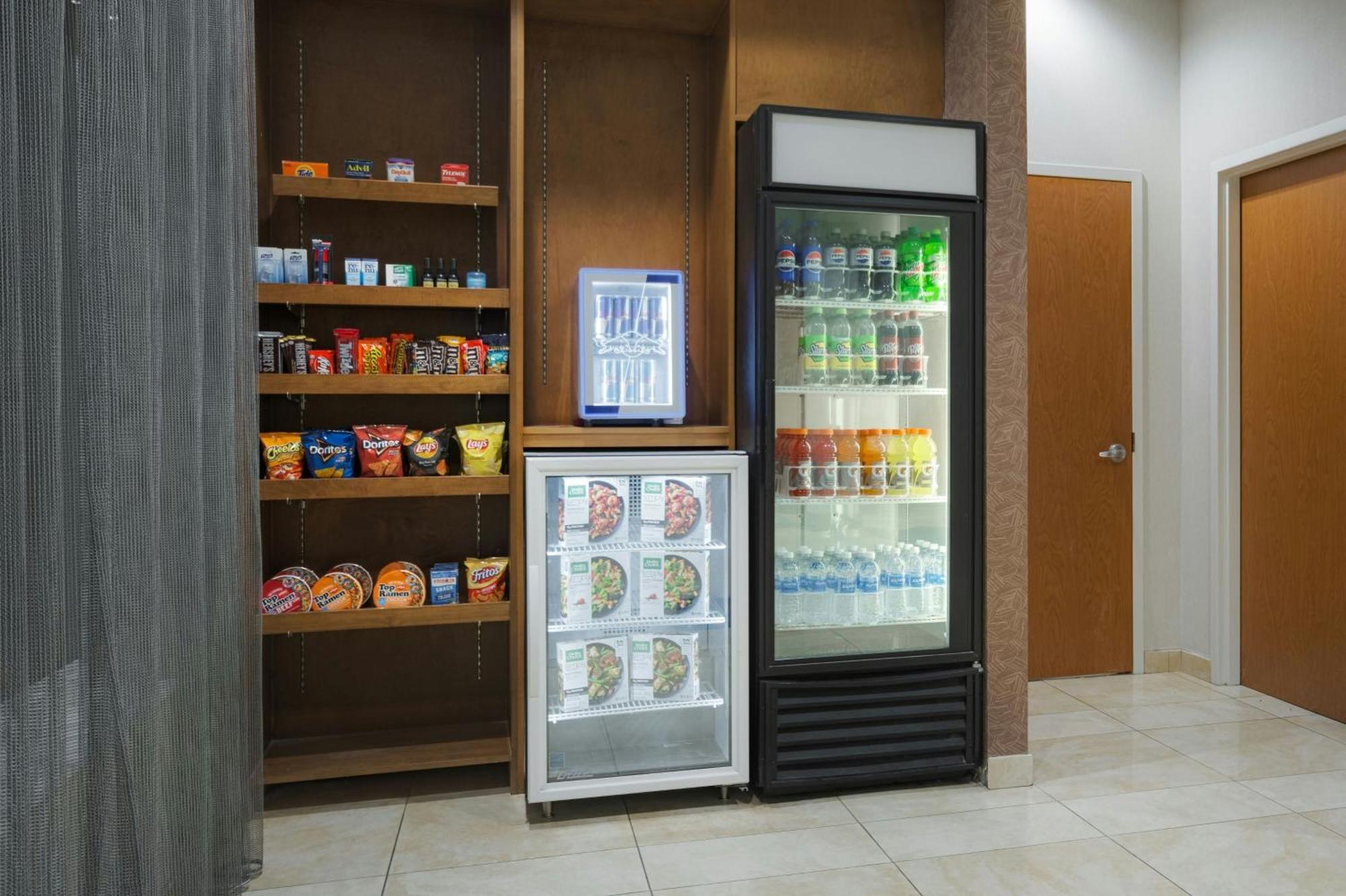 路易斯维尔东部万枫套房酒店 路易斯威尔 外观 照片